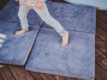 Speelkleed voor kinderen - Vierkant blauw-grijs fluweel-mercibeaucoupp.eu