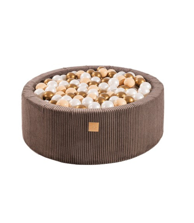Round Ball Pit With 200 White/Copper Balls, 90x30cm - Aesthetic Brown