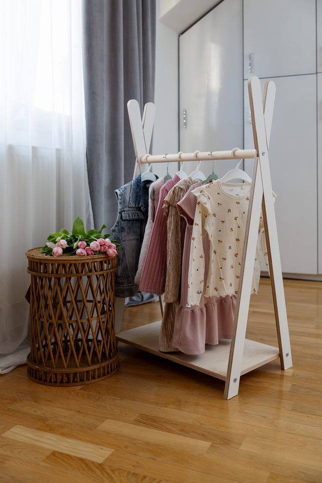 Tipi kledingrek voor kinderen - Klein wit-mercibeaucoupp.eu